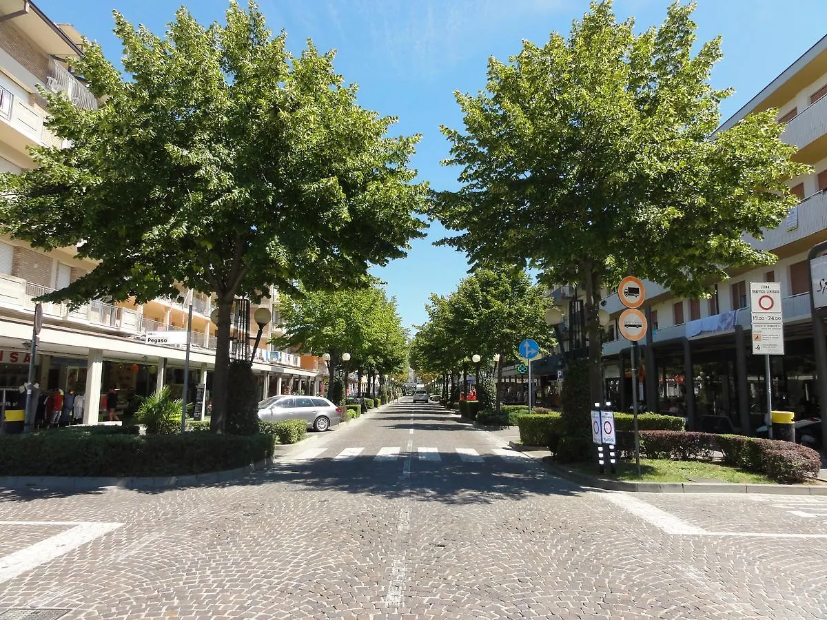 Condominio Auriga Bibione 0*,